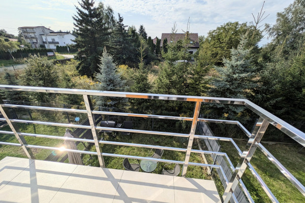 Kielce, Prosta, Dwupoziomy segment z ogródkiem do zamieszkania Kielce