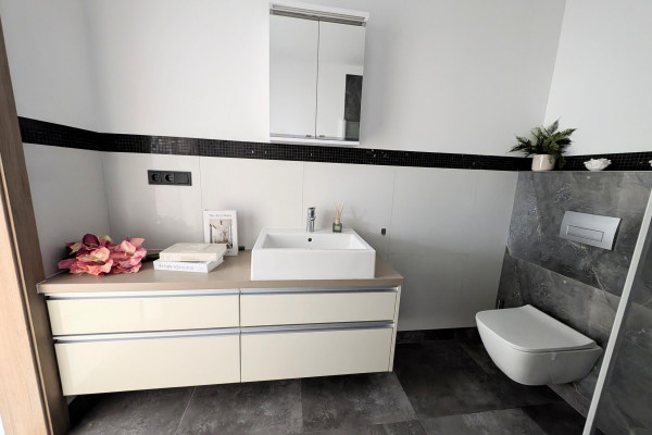 Kielce, Prosta, Dwupoziomy segment z ogródkiem do zamieszkania Kielce