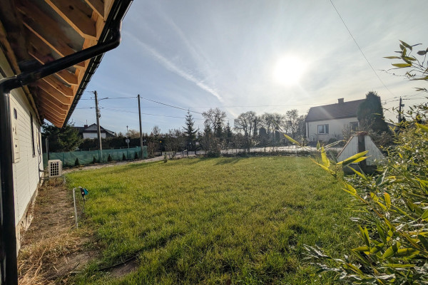 pińczowski, Kije, Włoszczowice, Dom z dużą działką, Włoszczowice gm.Kije