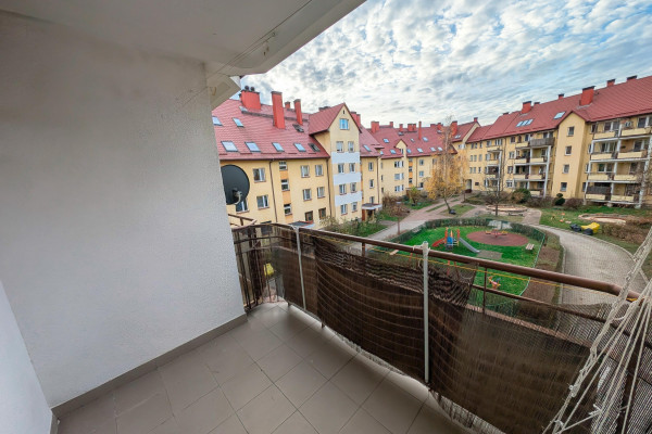 Kielce, Ślichowice, Tektoniczna, Kawalerka z dużą loggią Ślichowice