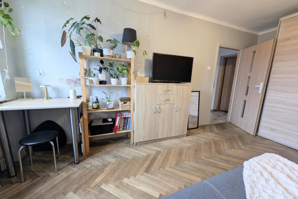 Kielce, Centrum, Żelazna, Mieszkanie 2-pokojowe 51 m&sup2; | 3 piętro | Balkon | Centrum Kielc