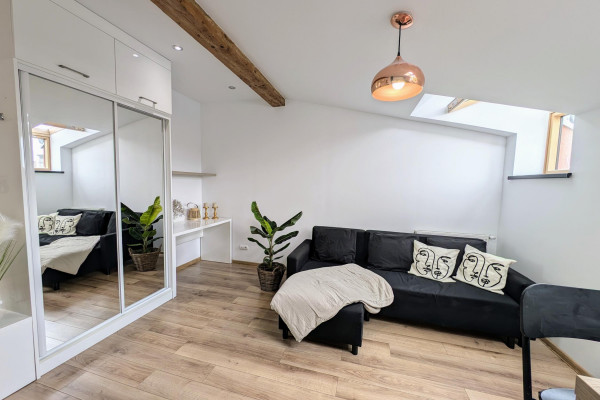 Krak&oacute;w, Krak&oacute;w-Śr&oacute;dmieście, Grzeg&oacute;rzki, Ariańska, Nowoczesna kawalerka w sercu Krakowa &ndash; ul. Ariańska, Grzeg&oacute;rzki