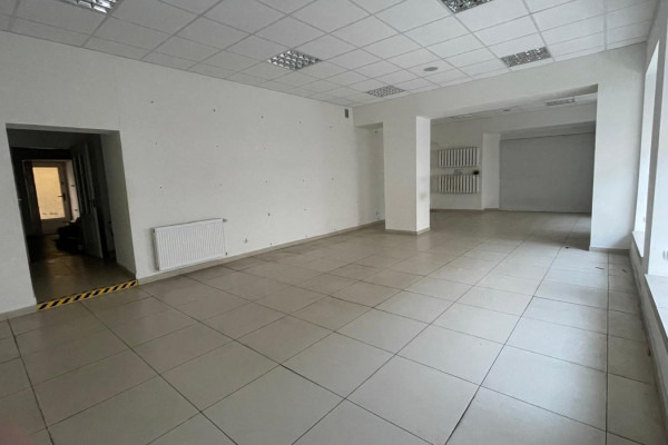 Kielce, Centrum, Sienkiewicza, Lokal w samym sercu Kielc &ndash; ul. Sienkiewicza | 80 m&sup2; | Doskonała lokalizacja
