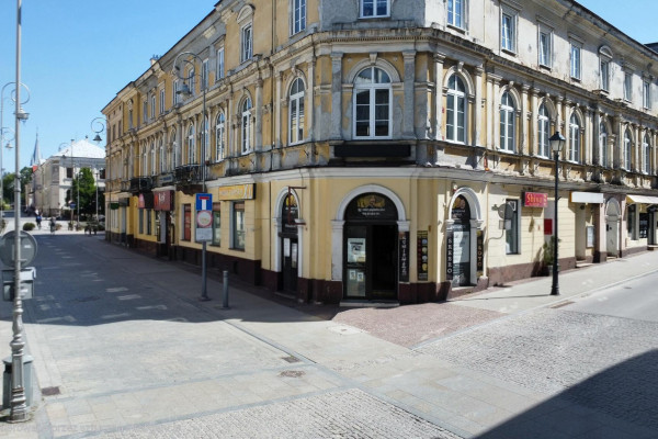 Kielce, Centrum, Sienkiewicza, Lokal w samym sercu Kielc &ndash; ul. Sienkiewicza | 80 m&sup2; | Doskonała lokalizacja
