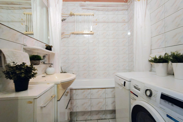 Kielce, Jana Nowaka-Jeziorańskiego, 3 pokoje 59,95 m&sup2;, parter  ul. Jeziorańskiego | Balkon | Kielce