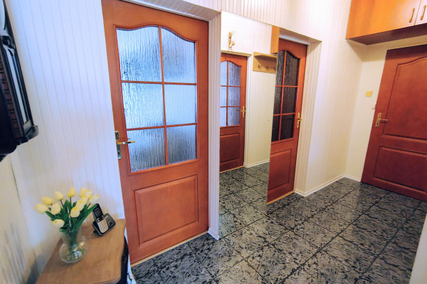 Kielce, Jana Nowaka-Jeziorańskiego, 3 pokoje 59,95 m&sup2;, parter  ul. Jeziorańskiego | Balkon | Kielce