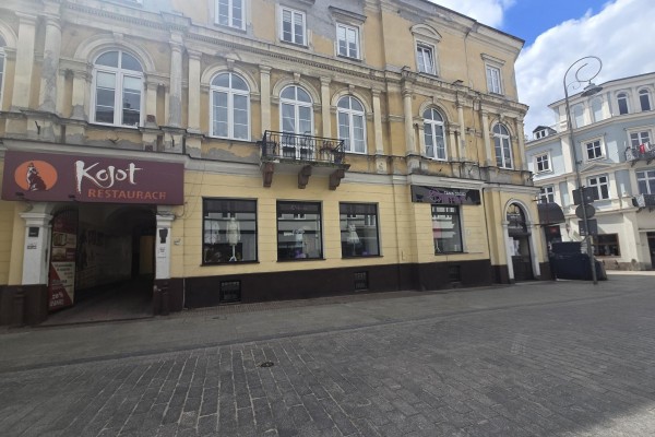 Kielce, Centrum, Sienkiewicza, Lokal w samym sercu Kielc &ndash; ul. Sienkiewicza | 80 m&sup2; | Doskonała lokalizacja
