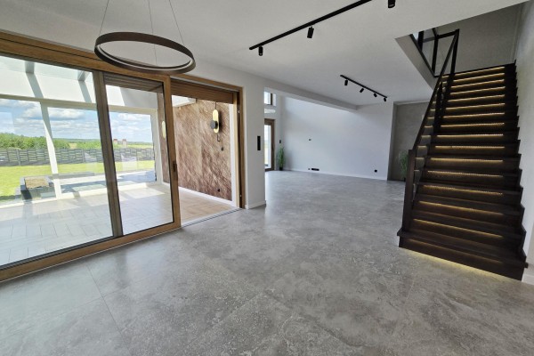 konecki, Smyk&oacute;w, Salata, Luksusowy duży dom na sprzedaż pow 227.13m2