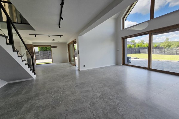 konecki, Smyk&oacute;w, Salata, Luksusowy duży dom na sprzedaż pow 227.13m2