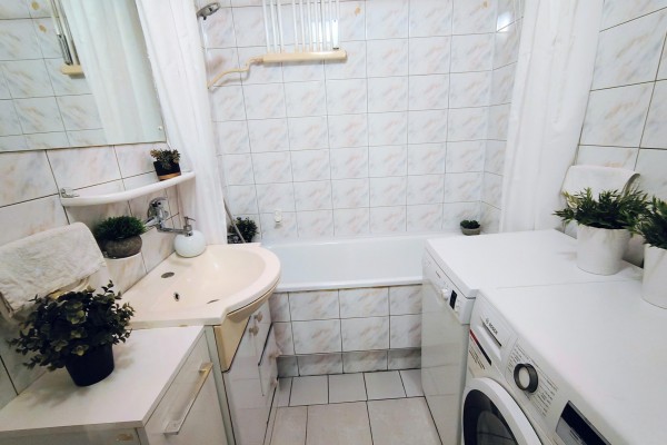 Kielce, Jana Nowaka-Jeziorańskiego, 3 pokoje 59,95 m&sup2;, parter  ul. Jeziorańskiego | Balkon | Kielce