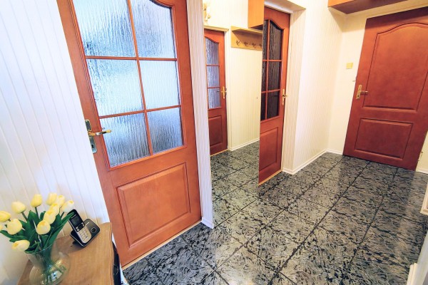 Kielce, Jana Nowaka-Jeziorańskiego, 3 pokoje 59,95 m&sup2;, parter  ul. Jeziorańskiego | Balkon | Kielce