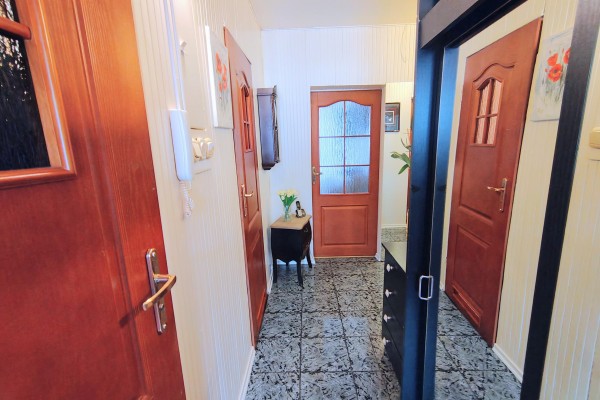 Kielce, Jana Nowaka-Jeziorańskiego, 3 pokoje 59,95 m&sup2;, parter  ul. Jeziorańskiego | Balkon | Kielce