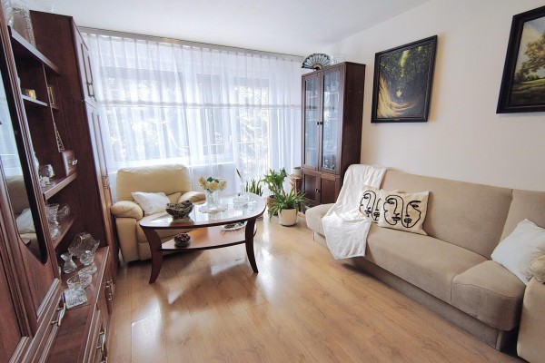 Kielce, Jana Nowaka-Jeziorańskiego, 3 pokoje 59,95 m&sup2;, parter  ul. Jeziorańskiego | Balkon | Kielce