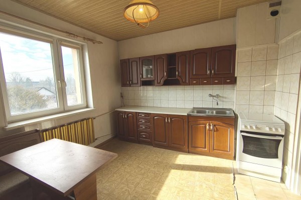 Kielce, Łazy, Kaczowa, Dom pod działalność gospodarczą w Kielcach, Łazy