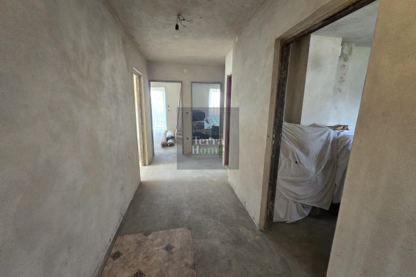 kielecki, Mni&oacute;w, Przełom, Dom Jednorodzinny  z dużą działką 6900m2