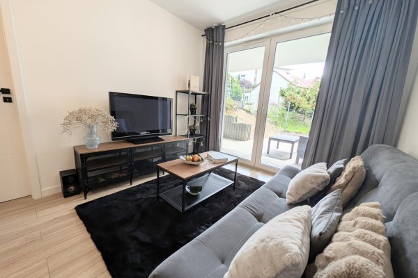 Kielce, Szydł&oacute;wek, Domani&oacute;wka, Apartament 2 pokojowy z ogr&oacute;dkiem Domani&oacute;wka