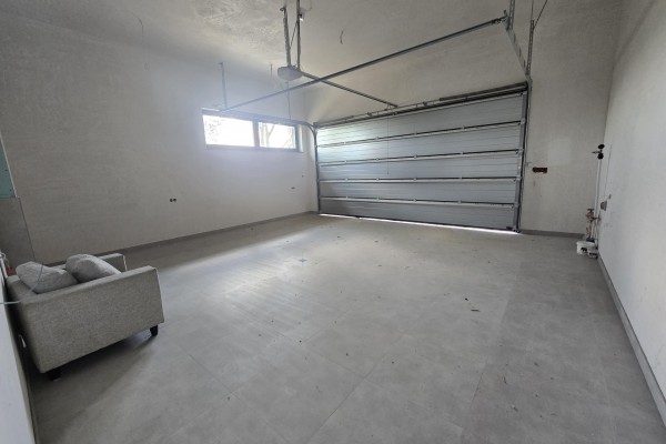 Kielce, Tartaczna, Budynek handlowo usługowo mieszkalny o powierzchni 289m2 ul Tartaczna