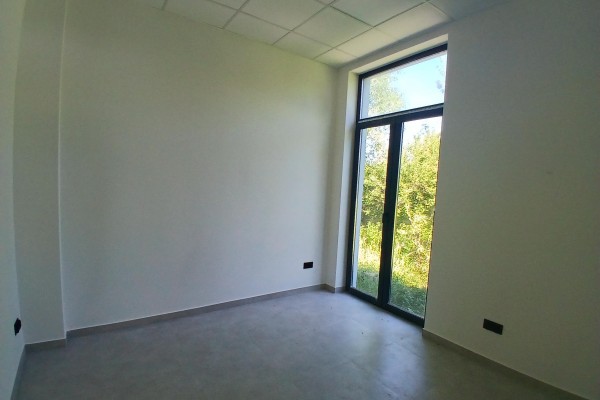 Kielce, Tartaczna, Budynek handlowo usługowo mieszkalny o powierzchni 289m2 ul Tartaczna