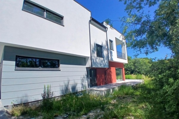 Kielce, Tartaczna, Budynek handlowo usługowo mieszkalny o powierzchni 289m2 ul Tartaczna