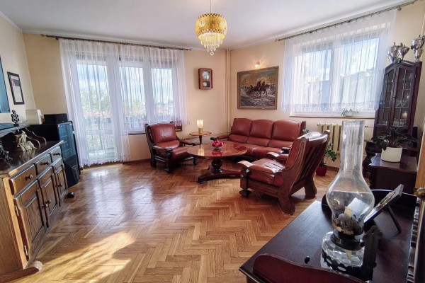 Kielce, Szydł&oacute;wek, Zamenhofa, 2pokojowe mieszkanie 53,90 m&sup2; z loggią Zamenhofa