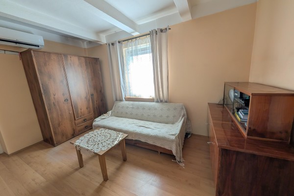 pińczowski, Kije, Włoszczowice, Dom z dużą działką, Włoszczowice gm.Kije