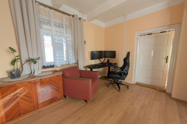 pińczowski, Kije, Włoszczowice, Dom z dużą działką, Włoszczowice gm.Kije