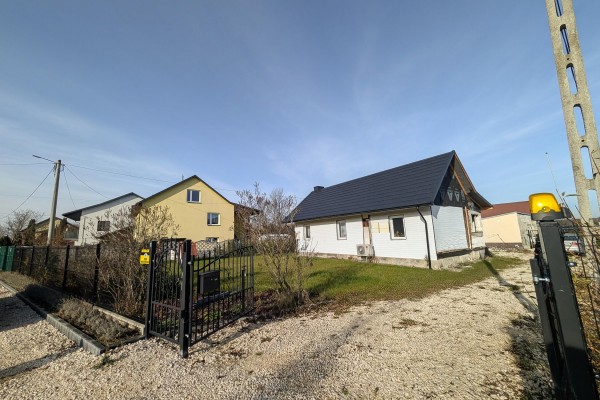 pińczowski, Kije, Włoszczowice, Dom z dużą działką, Włoszczowice gm.Kije