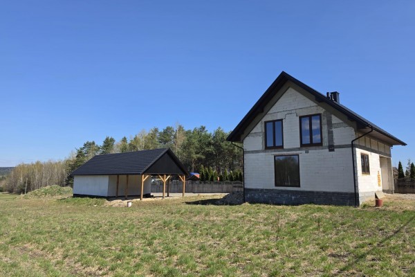 świętokrzyskie, kielecki, Bieliny, Makoszyn, Na sprzedaz dom 139m2 Makoszyn