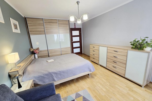 Kielce, J&oacute;zefa Piłsudskiego, 3 pokoje z wyjątkowym klimatem | OS ŚWIĘTKORZYSKIE  | ul PIŁSUDKIEGO