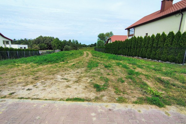 kielecki, Morawica, Łabędzi&oacute;w, Dw&oacute;r, Działka budowlano-rolna 5700m2- Łabędzi&oacute;w, gm. Morawica