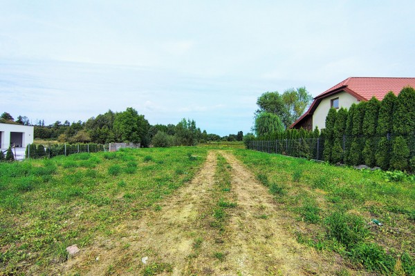 kielecki, Morawica, Łabędzi&oacute;w, Dw&oacute;r, Działka budowlano-rolna 5700m2- Łabędzi&oacute;w, gm. Morawica