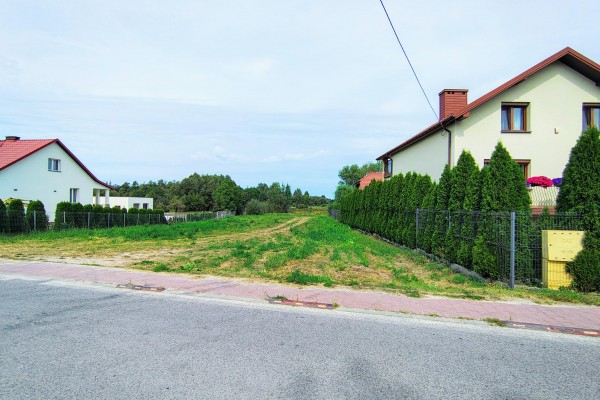 kielecki, Morawica, Łabędzi&oacute;w, Dw&oacute;r, Działka budowlano-rolna 5700m2- Łabędzi&oacute;w, gm. Morawica