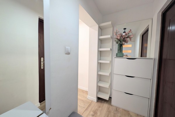 Kielce, Czarn&oacute;w, Grochowa, Na sprzedaż 2 pokoje do zamieszkania Kielce Grochowa 48,5m2 z balkonem