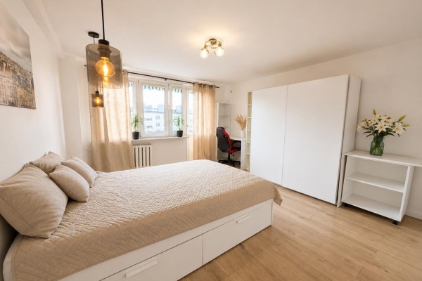 Kielce, Czarn&oacute;w, Grochowa, Na sprzedaż 2 pokoje do zamieszkania Kielce Grochowa 48,5m2 z balkonem