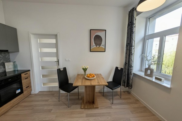 Kielce, Centrum, Mała, 2 pokojowe mieszkanie 1 pietro centrum po remocie