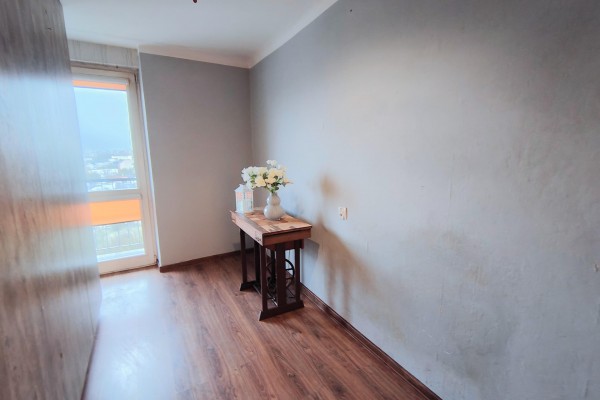 Kielce, Centrum, Nowy Świat, 2-pokojowe mieszkanie z loggią&ndash; Centrum Kielc, ul. Nowy Świat