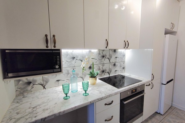 Kielce, Centrum, Nowy Świat, 2-pokojowe mieszkanie z loggią&ndash; Centrum Kielc, ul. Nowy Świat