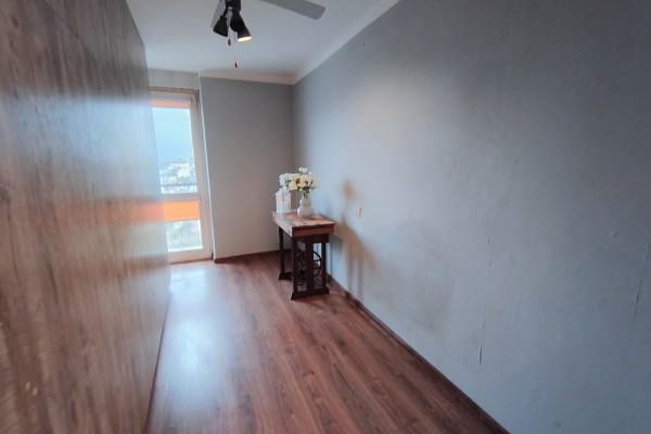 Kielce, Centrum, Nowy Świat, 2-pokojowe mieszkanie z loggią&ndash; Centrum Kielc, ul. Nowy Świat