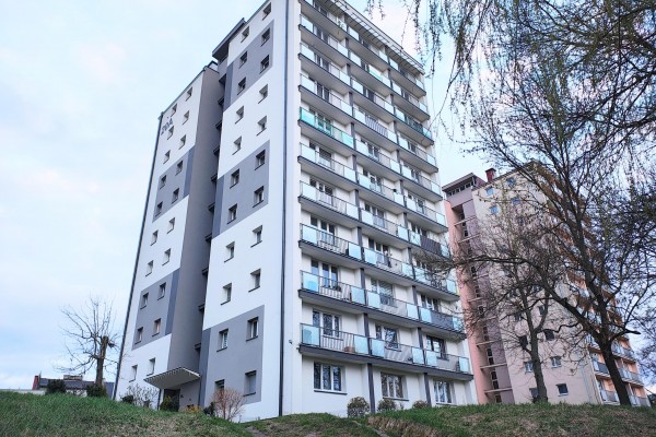 Kielce, Centrum, Nowy Świat, 2-pokojowe mieszkanie z loggią&ndash; Centrum Kielc, ul. Nowy Świat