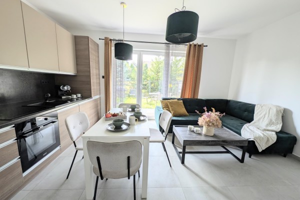 Kielce, Ksm, Prosta, Dwupoziomy segment z ogr&oacute;dkiem do zamieszkania Kielce