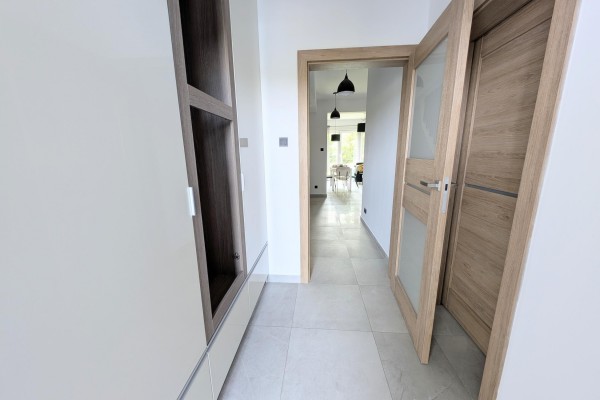 Kielce, Ksm, Prosta, Dwupoziomy segment z ogr&oacute;dkiem do zamieszkania Kielce