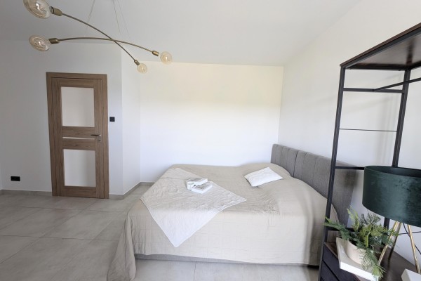 Kielce, Ksm, Prosta, Dwupoziomy segment z ogr&oacute;dkiem do zamieszkania Kielce