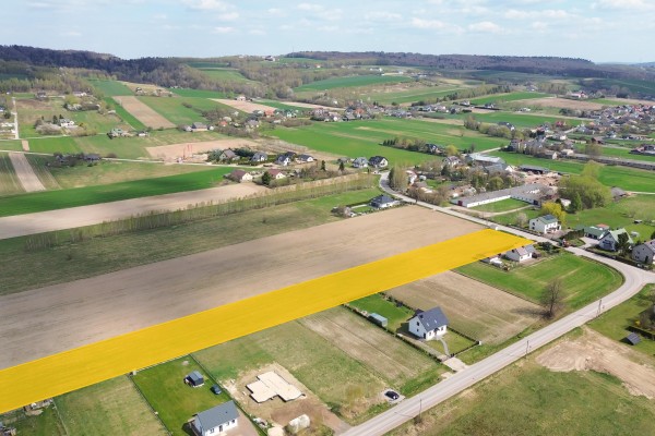 kielecki, Strawczyn, Strawczynek, Duża działka budowlana Starwczynek 20 km od Kielc