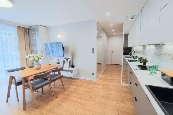 Kielce, Szydł&oacute;wek, Turystyczna, 3-pokojowe mieszkanie z tarasem, klimatyzacją i garażem ul. Turystyczna