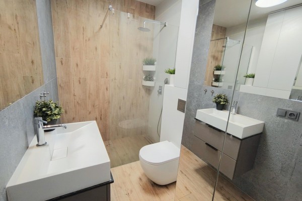 Kielce, Szydł&oacute;wek, Turystyczna, 3-pokojowe mieszkanie z tarasem, klimatyzacją i garażem ul. Turystyczna