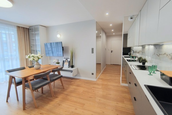 Kielce, Szydł&oacute;wek, Turystyczna, 3-pokojowe mieszkanie z tarasem, klimatyzacją i garażem ul. Turystyczna