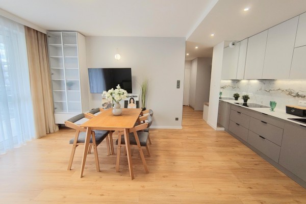 Kielce, Szydł&oacute;wek, Turystyczna, 3-pokojowe mieszkanie z tarasem, klimatyzacją i garażem ul. Turystyczna