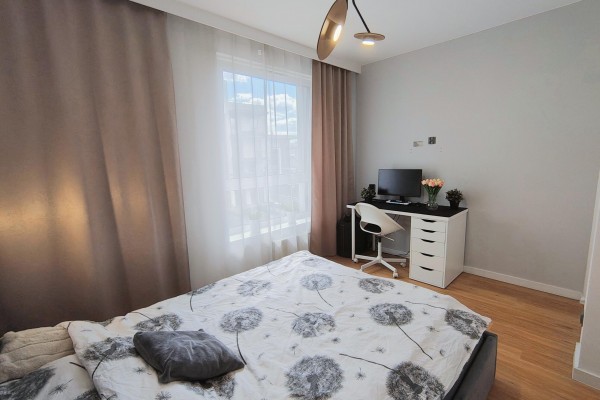 Kielce, Szydł&oacute;wek, Turystyczna, 3-pokojowe mieszkanie z tarasem, klimatyzacją i garażem ul. Turystyczna