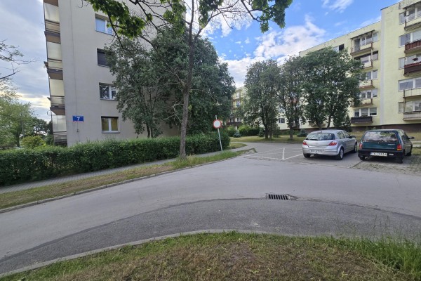 Kielce, Bocianek, Konopnickiej, Przestronne 2 pokoje z widną kuchnią i  parkingiem ul. Konopnickiej