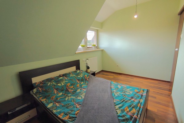 kielecki, Morawica, Brzeziny, Szkolna, Komfortowy dom jednorodzinny 100m2 w Brzezinach k. Morawicy